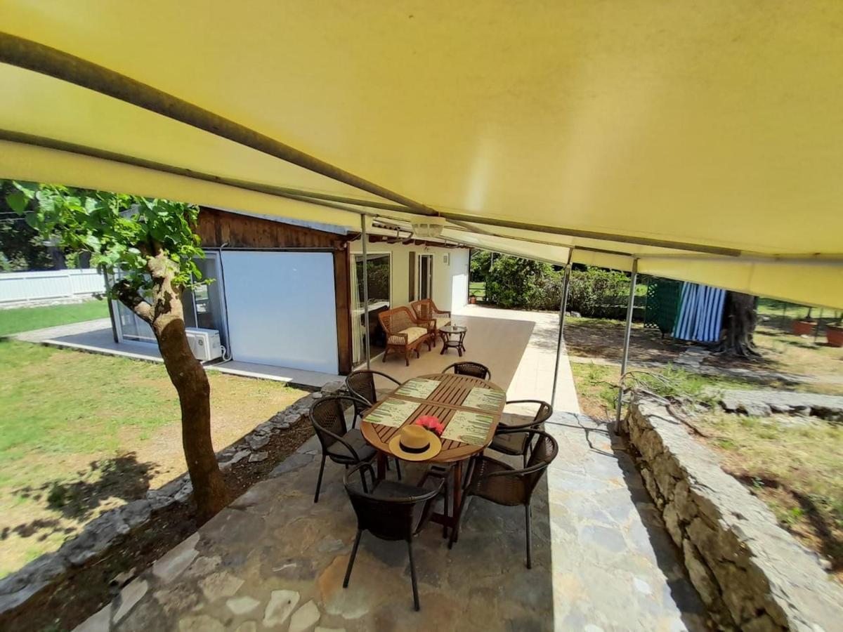 Katia Cottage Kassiopi Exteriör bild